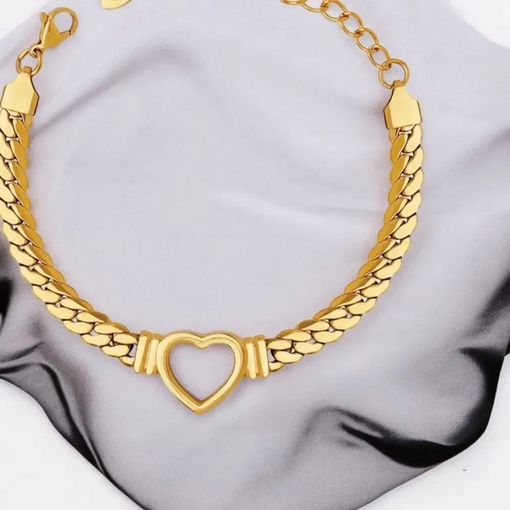NEW 18K karat yellow gold plated heart charm chain bracelet jewelry B3A